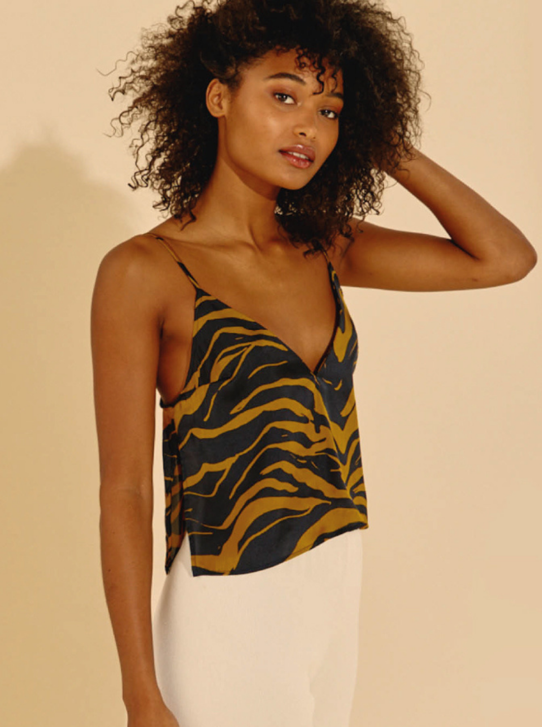 Top Slit Hot Tiger