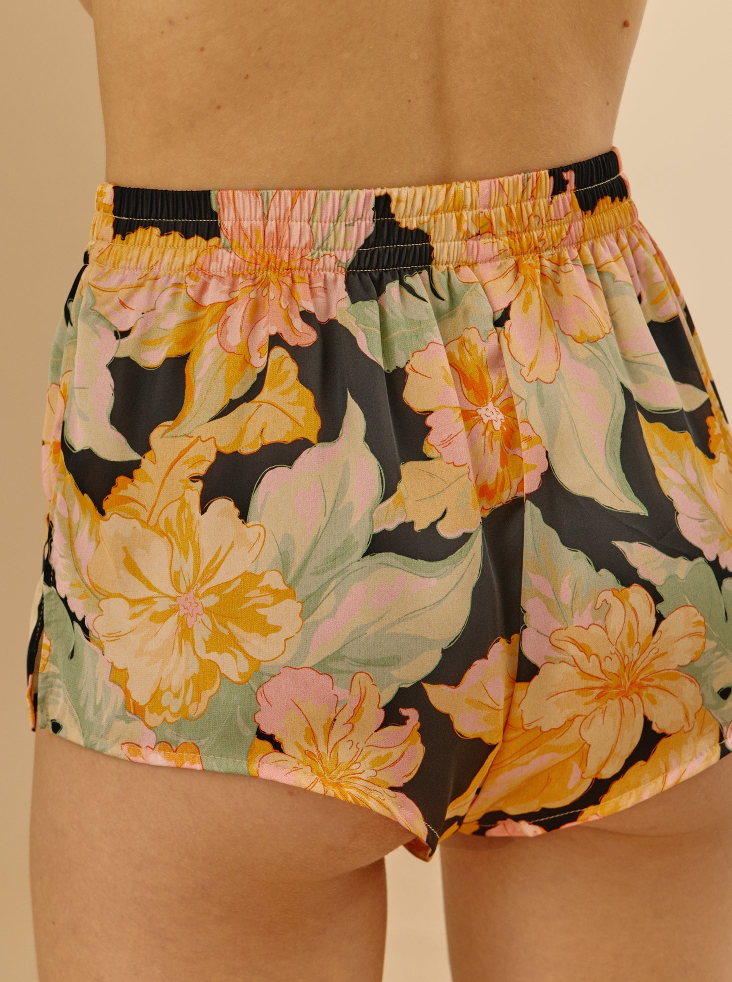 Short Hibiscus