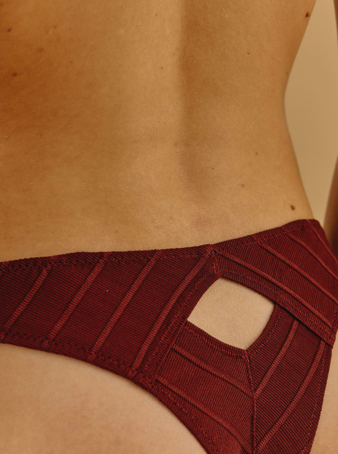 Tanga Cut Wine Lines