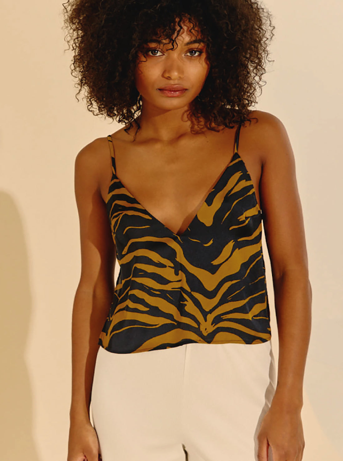 Top Slit Hot Tiger