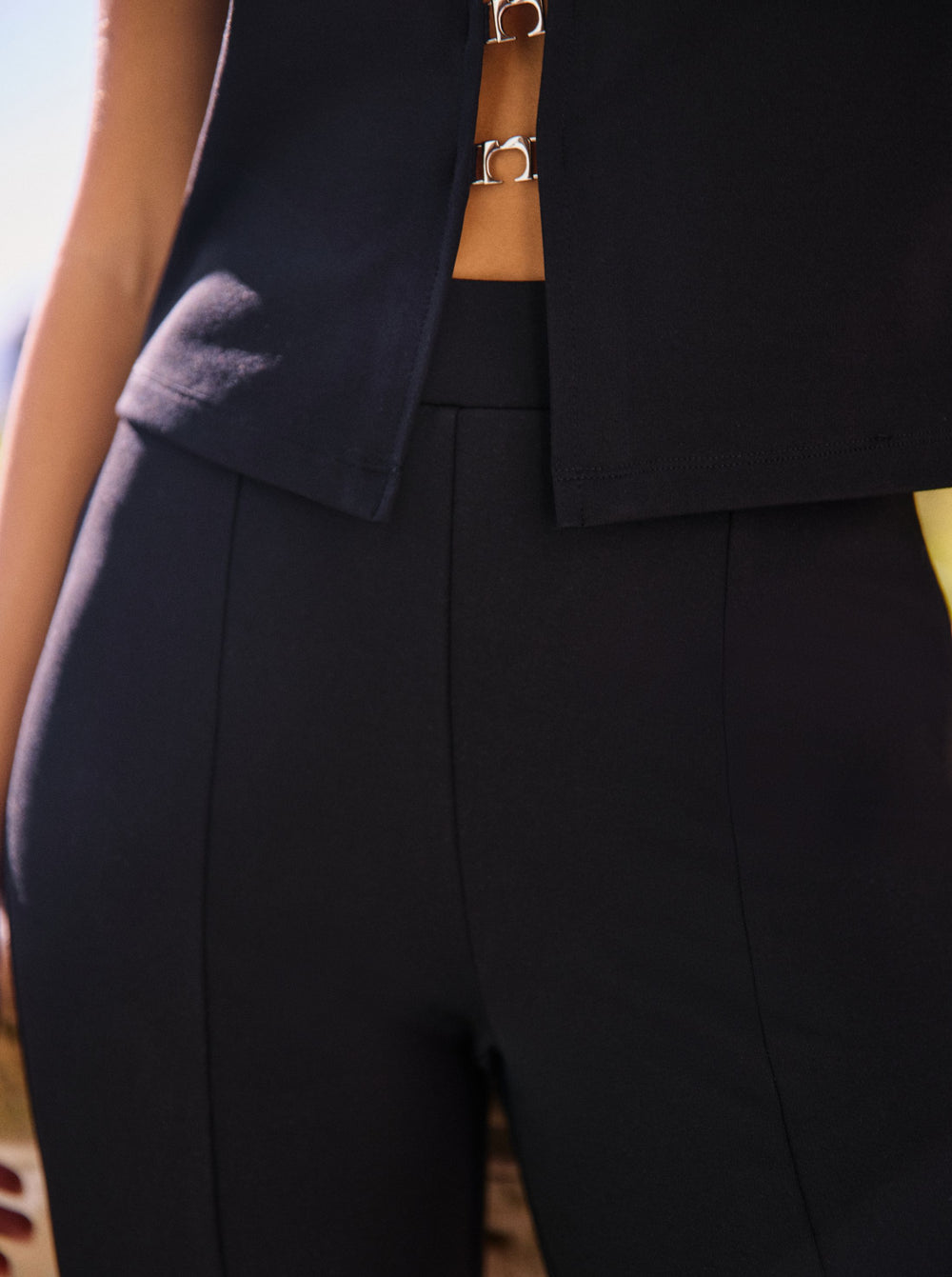 Capri Pants Black Kiss