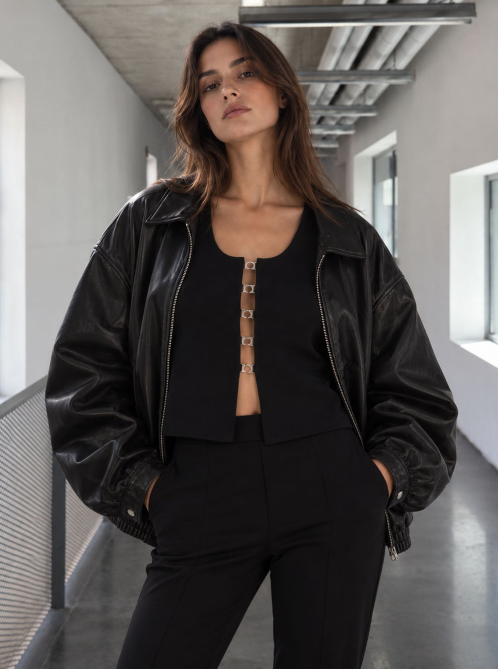 Top Black Kiss