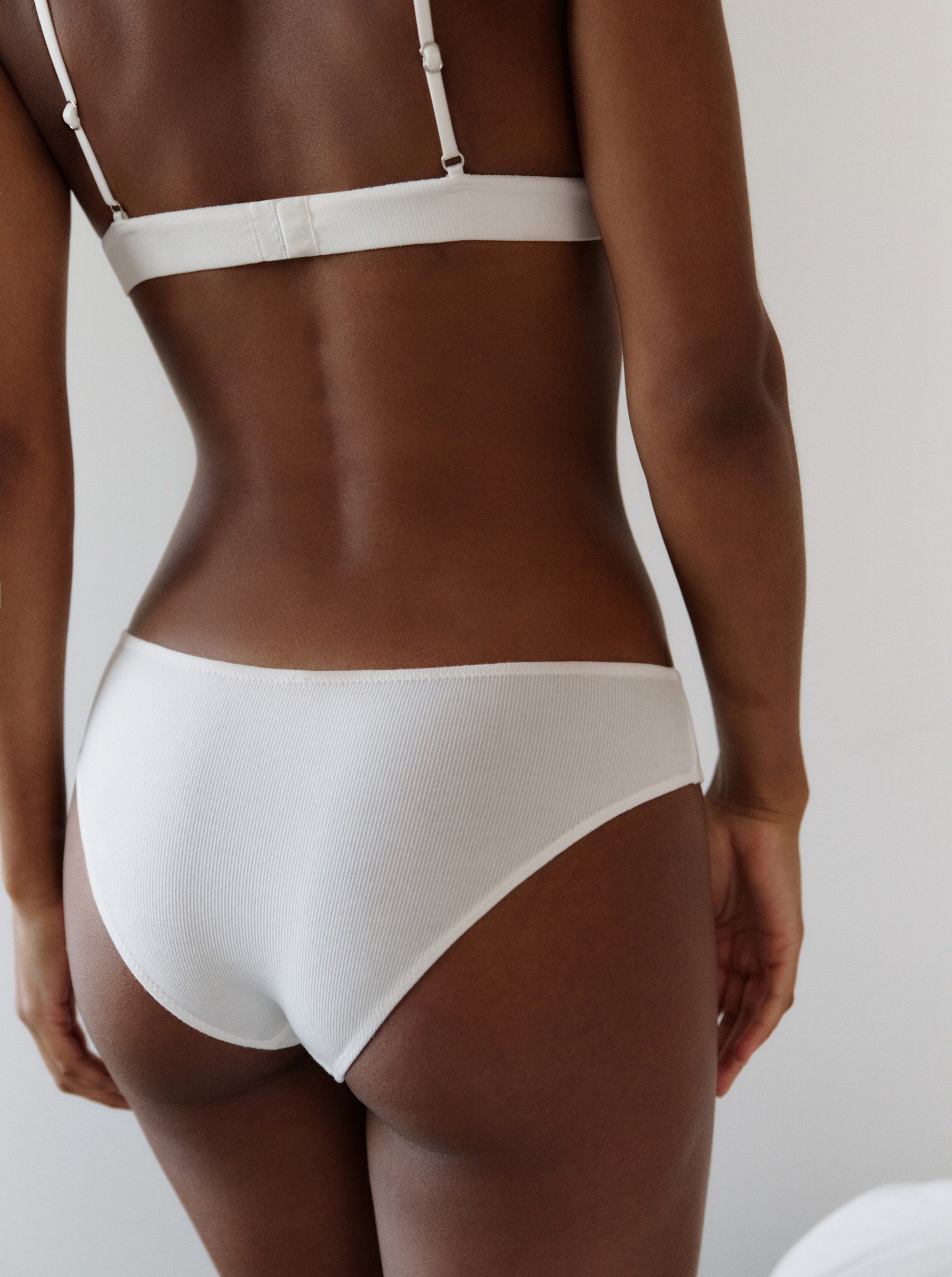 SHORTY SOFT WHITE