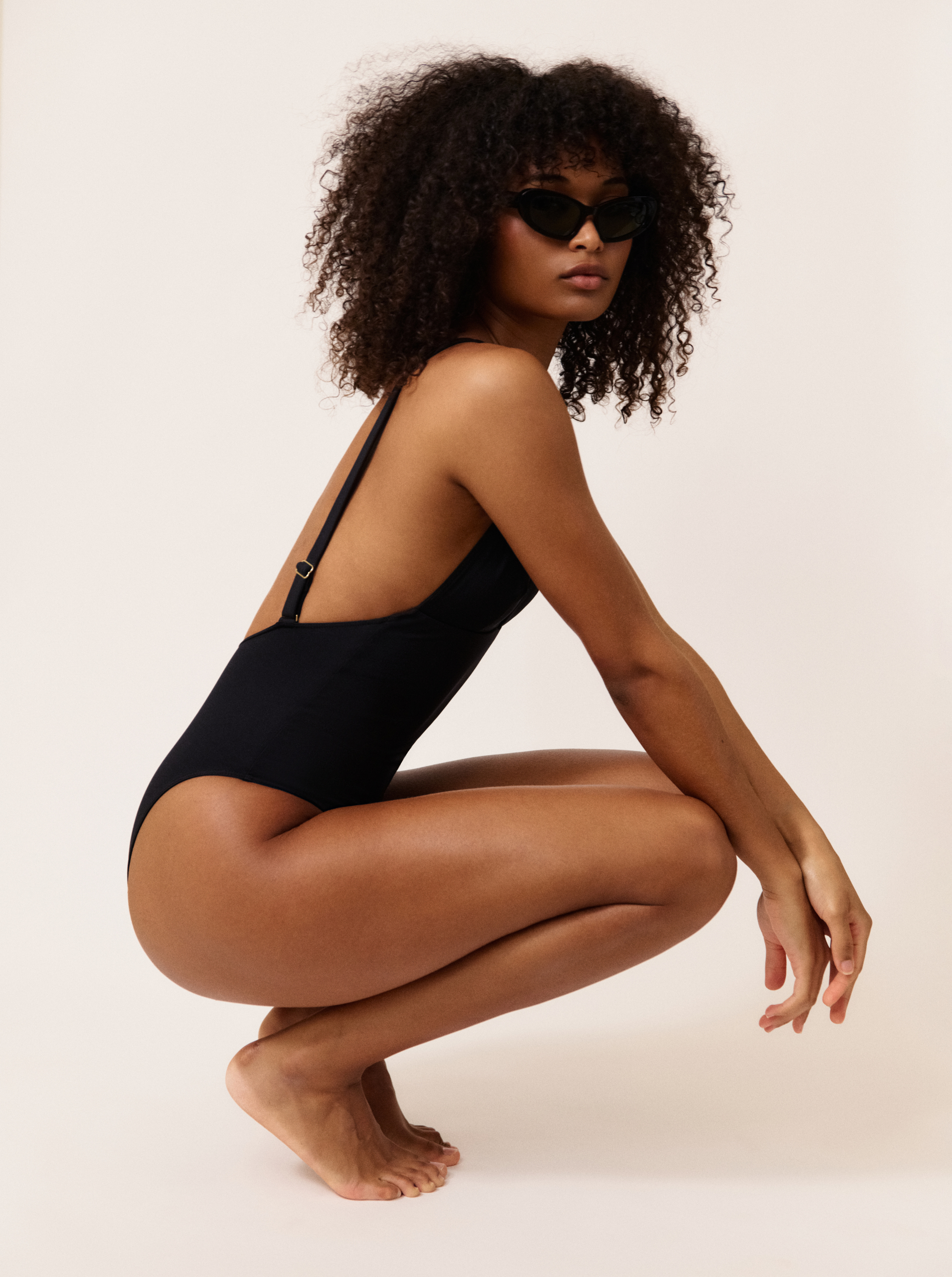 Une Pièce Totally Black | Swimwear | NOO