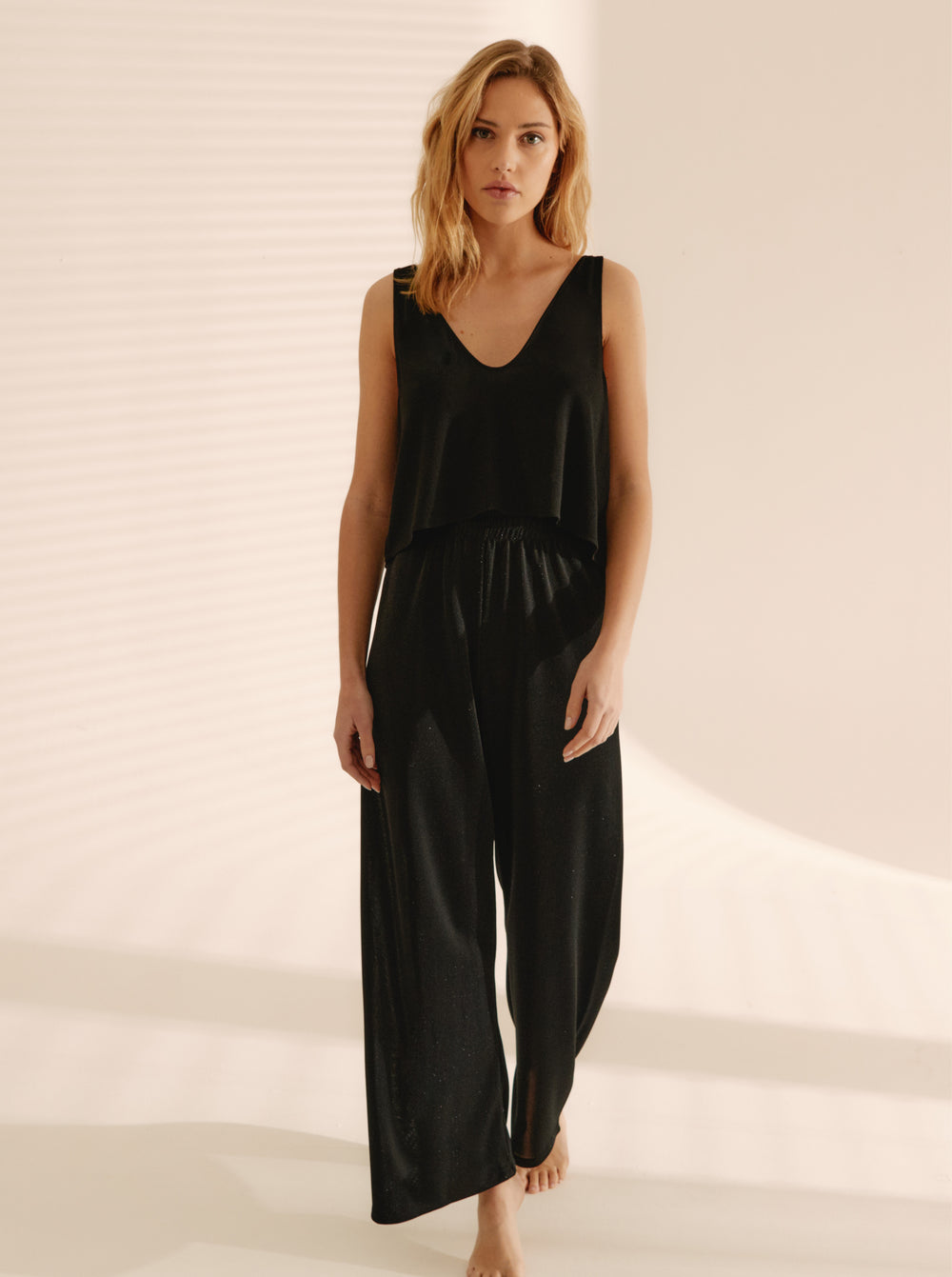 Top Deep Black (alt) 